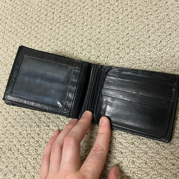 2/$20❤️- WALLETS | 6 black wallets - Picture 5 of 8